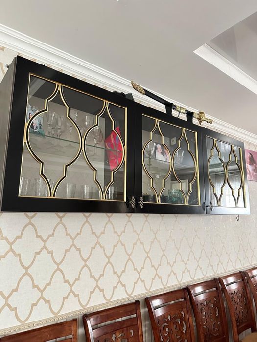 Продаем мебель для зала от Cara