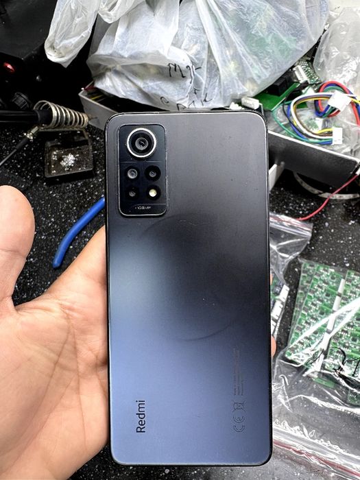 Redmi note 12 pro srochni sotilad