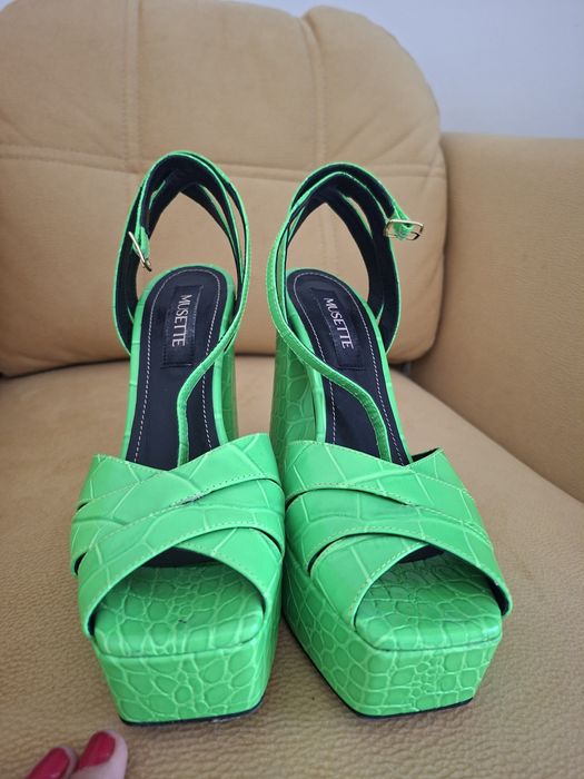 Sandale piele ,Musette,37