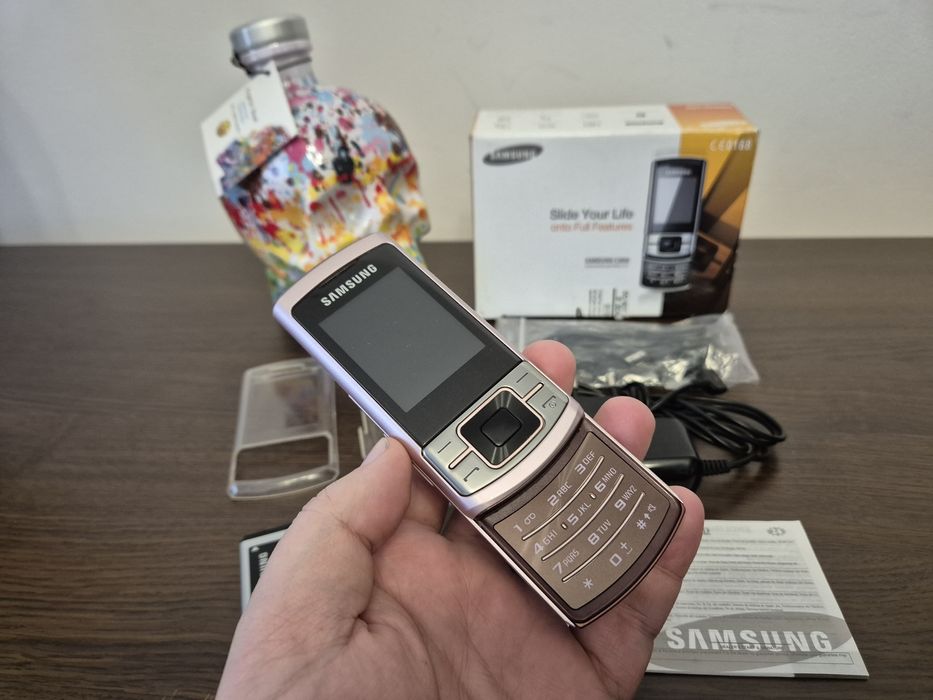 Samsung C3050 Pink la cutie (acelasi IMEI peste tot)