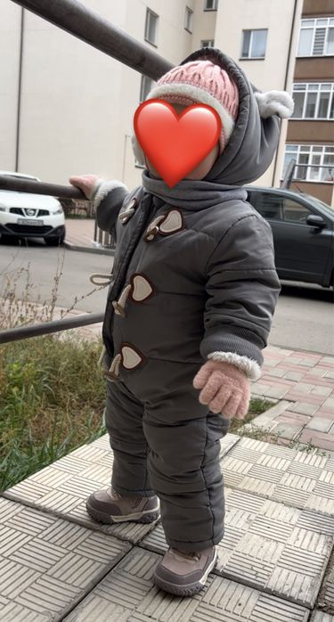 Осенний комбинезон для ребенка