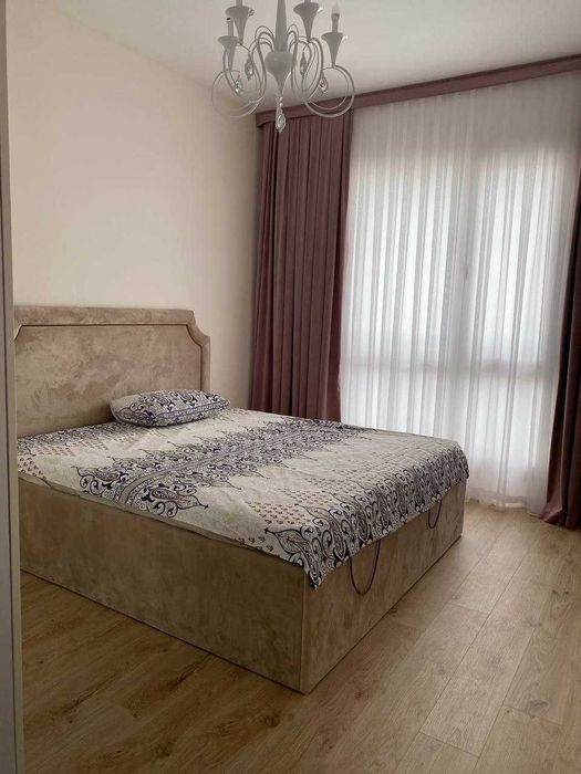 Срочно сдам 3- комнаты   5/16  Шайхантахурский  ЖК Чакар  Метро Дружба