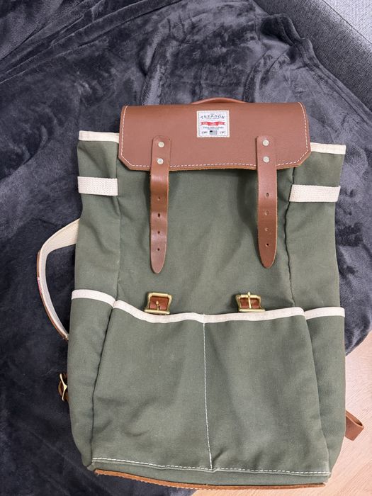 Vând rucsac în stil vintage Treason