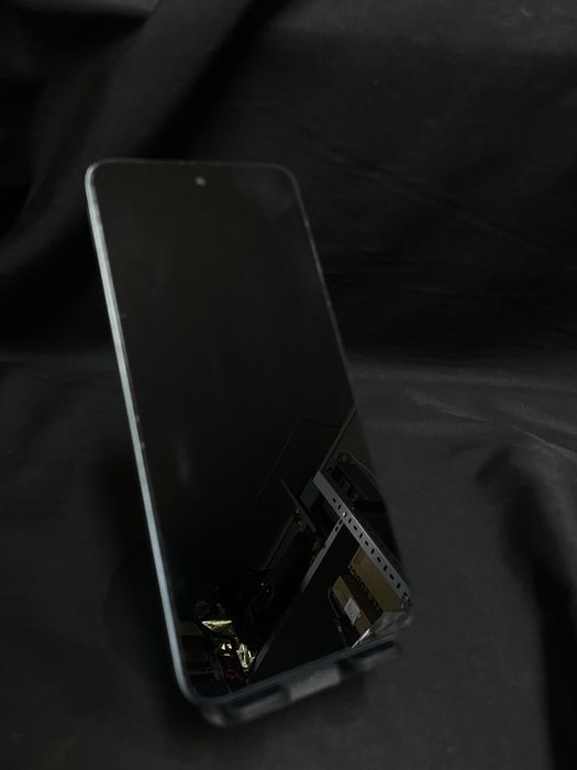 Redmi 13     Память: 256gb