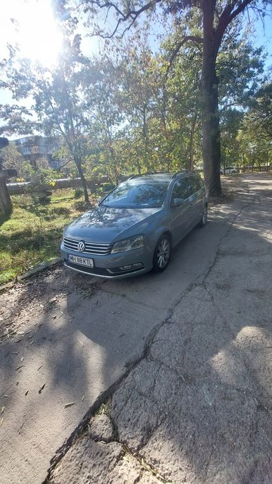 VOLKSWAGEN Passat 0 — imagine 2