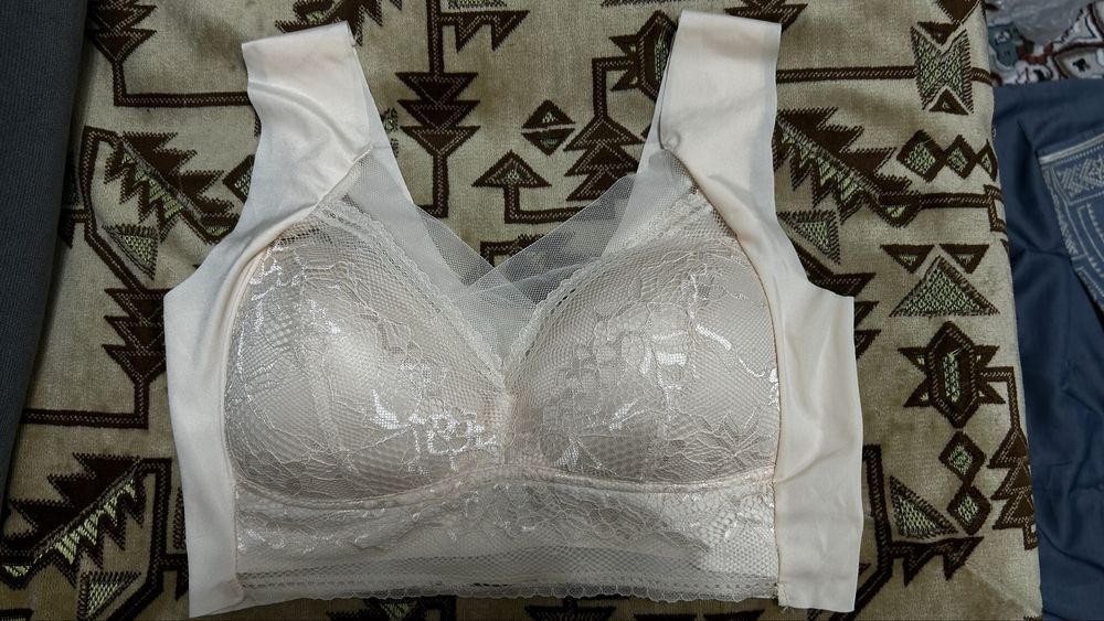 Новые бюстгальтеры