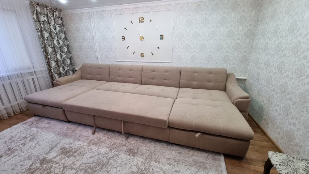 Продам диван большой в отличном состоянии