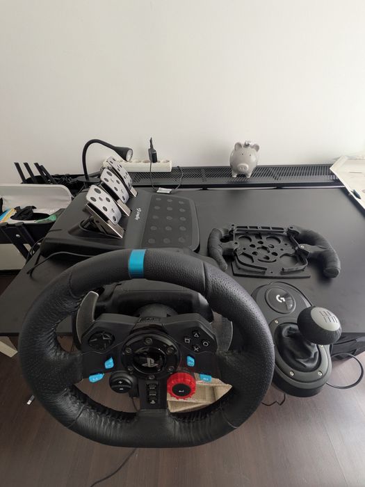 Volan Logitech G29 + Schimbator + volan F1 printat 3D