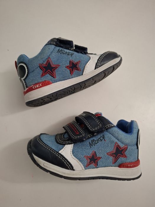 Обувки Geox бебешки