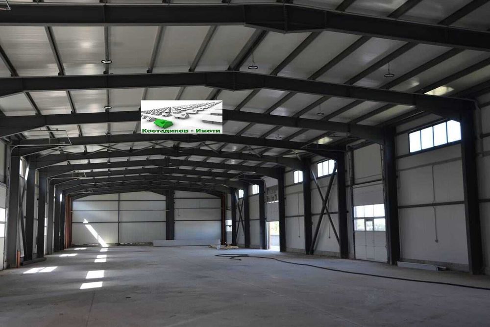 Продава се Склад в Пловдив, Индустриална зона - Юг - 2567 кв.м за 858 €/кв.м - Снимка #1