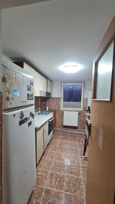 Vanzare apartament 2 camere în zona Mircea cel Batran