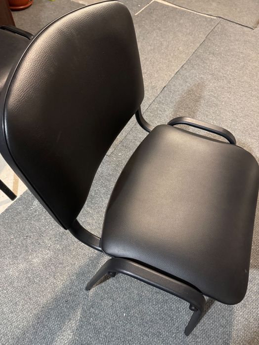 Офис обзавеждане