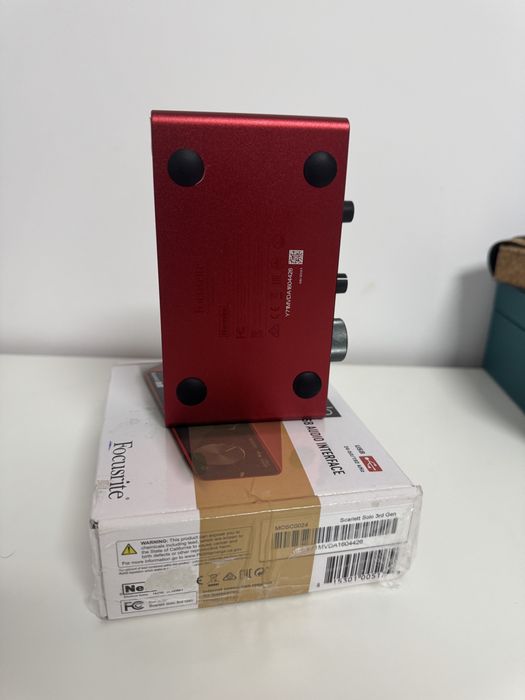 Focusrite Scarlett Solo 3rd Gen – ca nouă