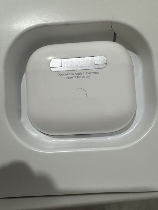 Airpods gen 3.