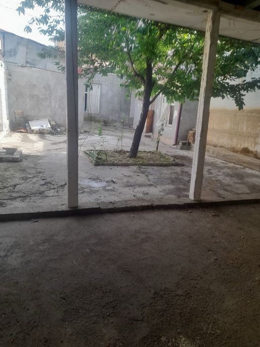 Ховли уй сотилади