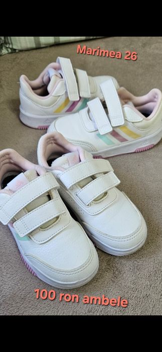 Adidas pentru fetite marimea 26