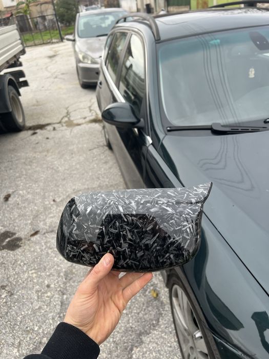 Батмат капаци кован карбот за бмв е60