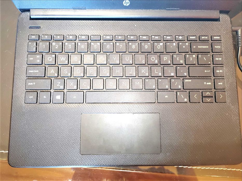 HP Laptop 14s-fqOxxx – 128 GB SSD, Windows 11 HOME