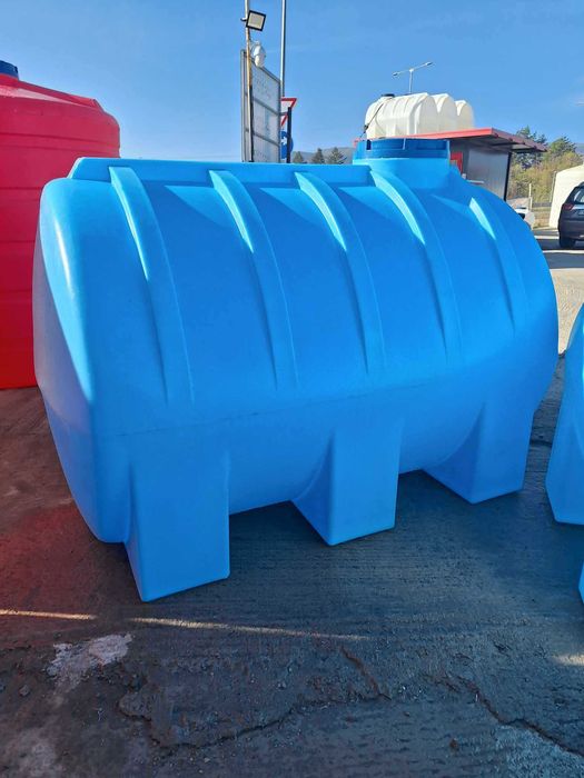 2000 м /3 Цветни Резервоари за Вода от Политрейд