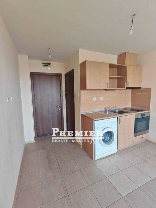 Продава се Едностаен апартамент в Несебър - 39 кв.м за 1885 €/кв.м - Снимка #12