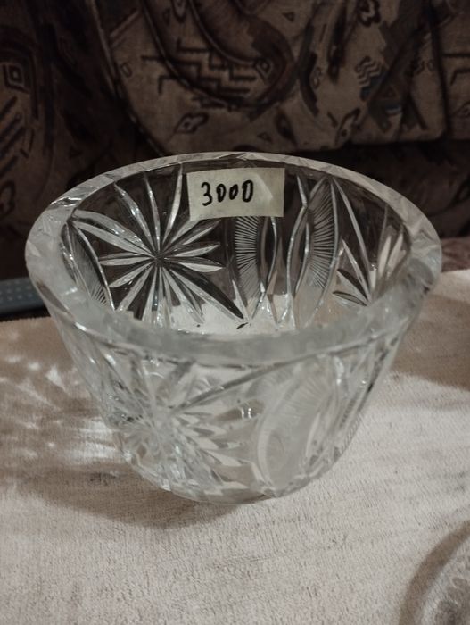 Продам вазы хрустальные