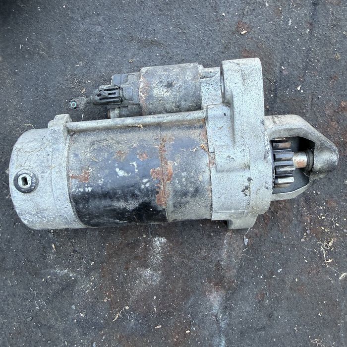 Стартер за Toyota Avensis T25 T27 28100-0R010