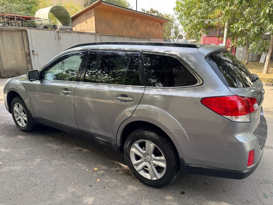 Subaru Outback 2010 Европеец. Варианты