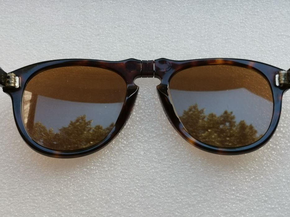 Ochelari de soare Persol.