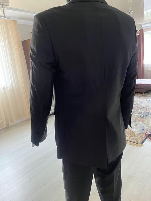 Костюм в отличном состоянии