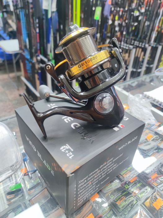 Макара Wind Blade 8000///10000