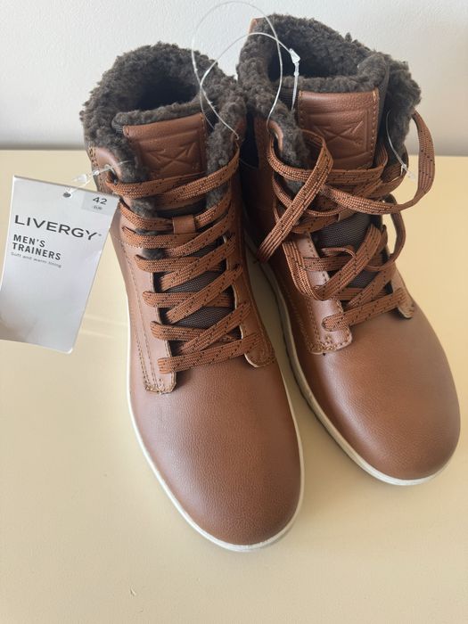 Мъжки обувки 42 номер. Нови