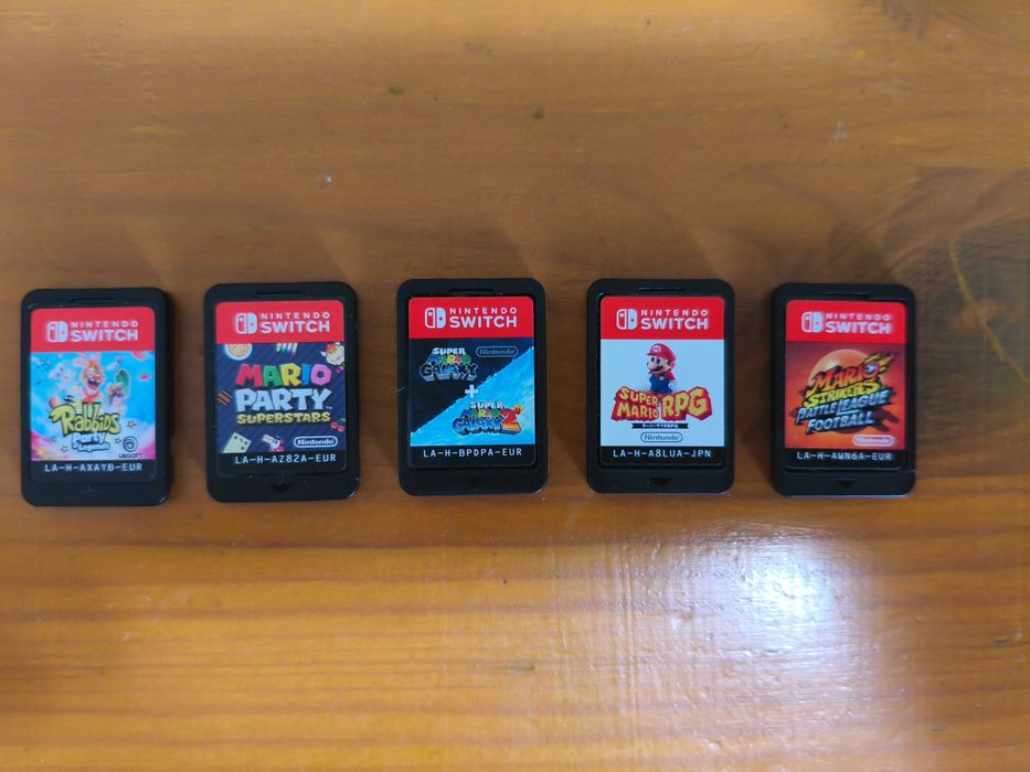 Игрова конзола Nintendo Switch Oled комплект