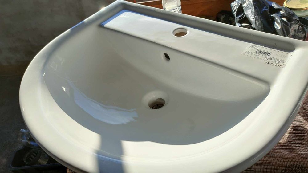 Продавам Порцеланова мивка