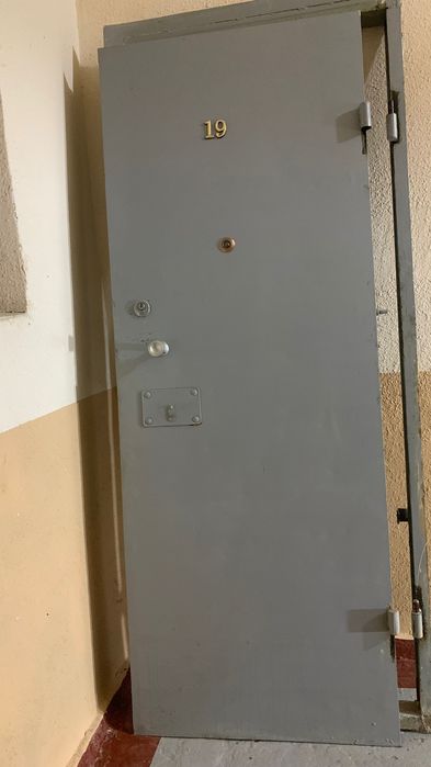 Наружная дверь для дома. Uy uchun tashqi koʻcha eshik