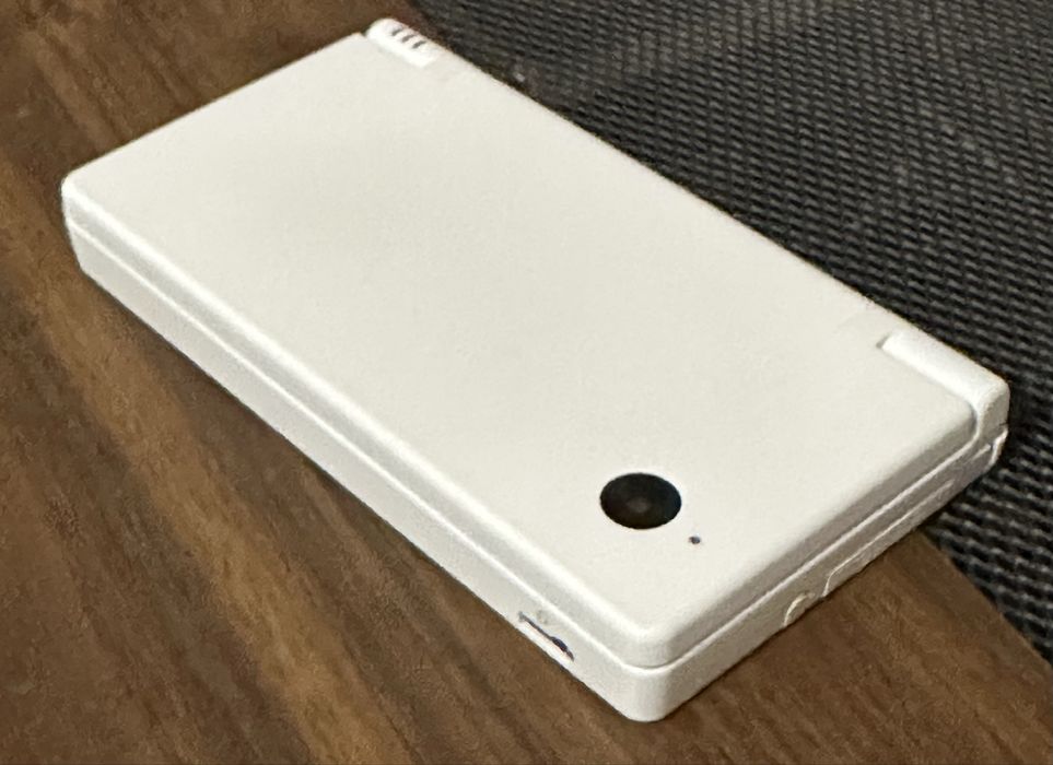 Super Ofertă! Nintendo DSi+Joc Pokemon Diamant Edition! Stare Perfectă