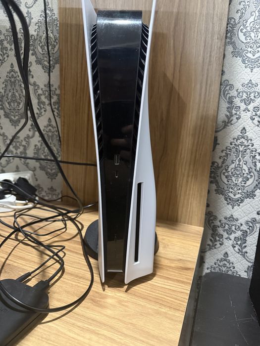 Продам Sony playstation slim