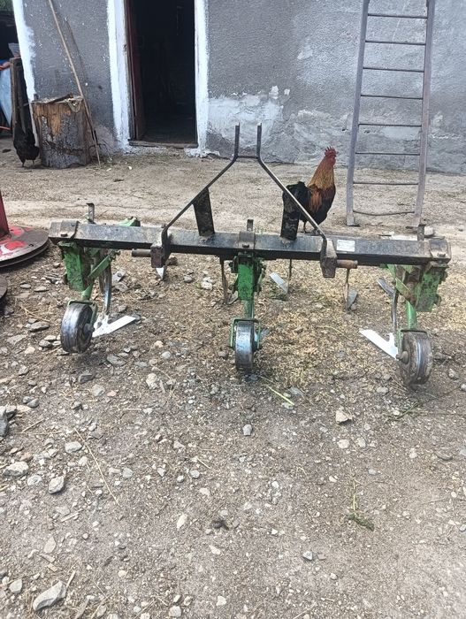 Prășitoare pentru porumb. Fara fertilizare