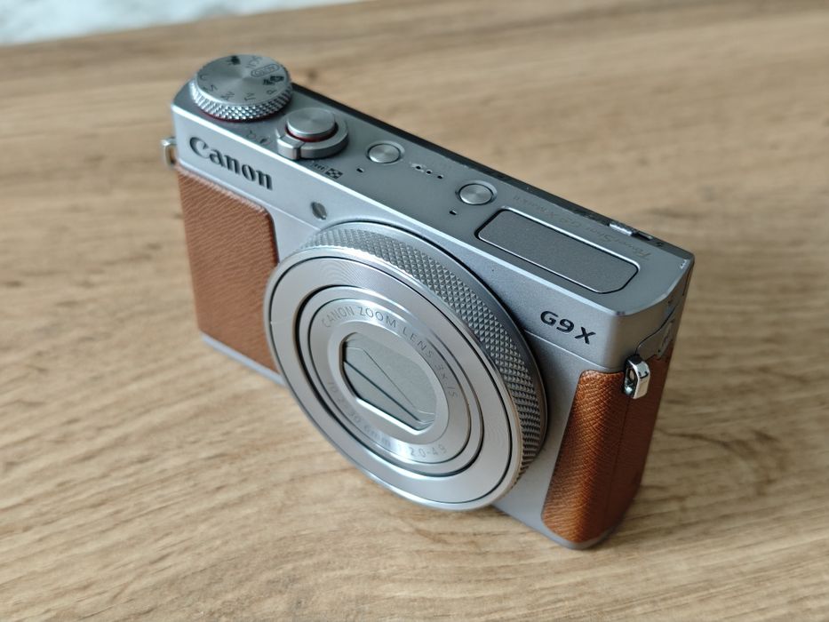 Canon PowerShot G9X Mark II