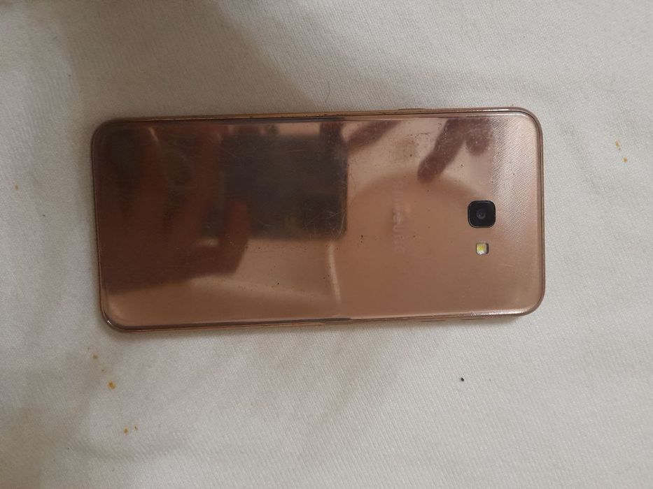 Samsung galaxy J4+