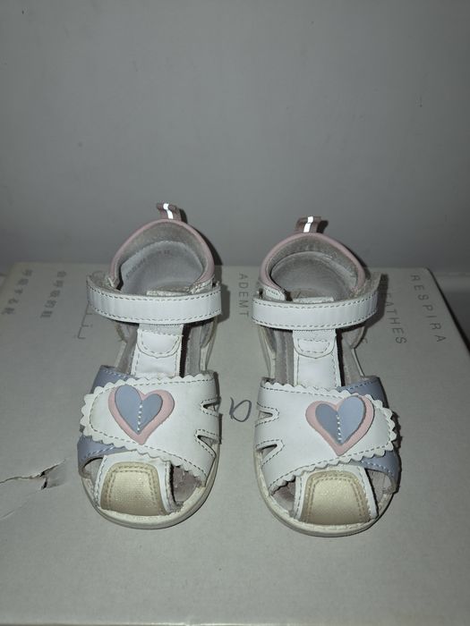Продам одним сетом р.22