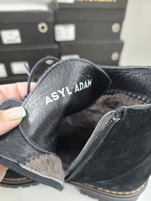 Зимние замшевые ботинки