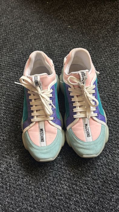 Маратонки Moschino размер 40