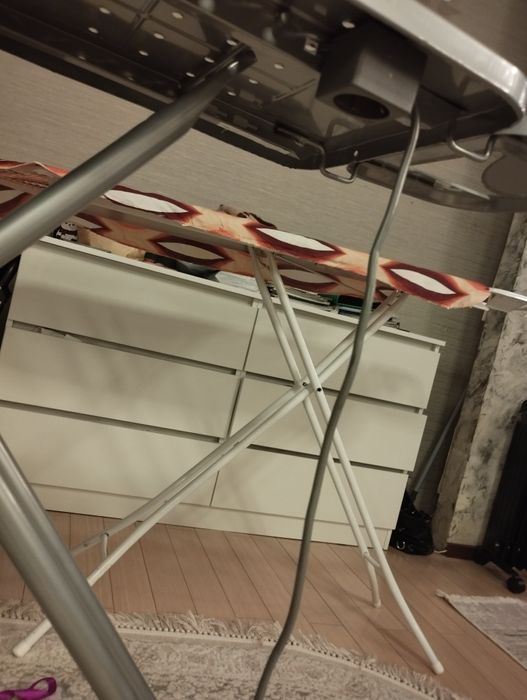 Продается гладильная доска.