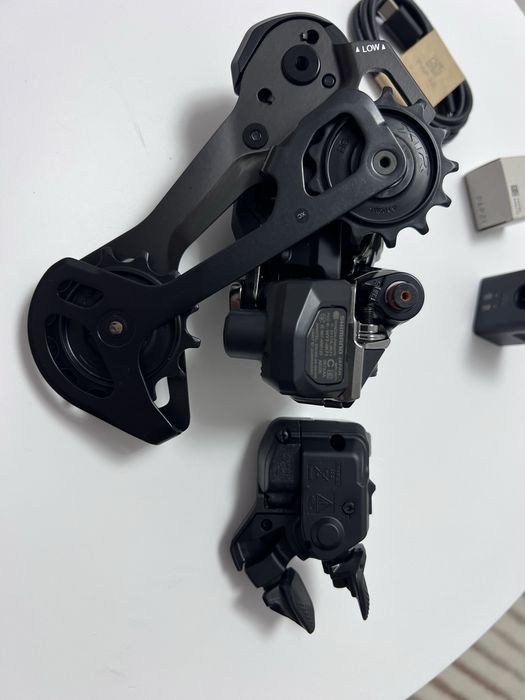 Set Shimano XTR Di2 M9250 SGS acumulator