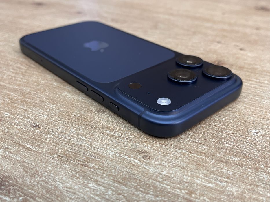 iPhone 17 Pro 256GB На 2 Зареждания Гаранция