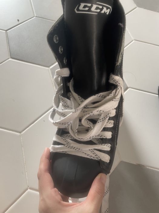Коньки CCM