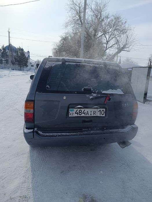 Ниссан теранно 2