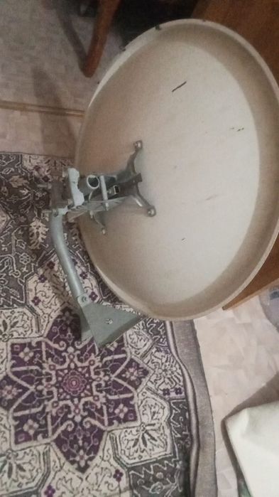 тарелка спутниковая