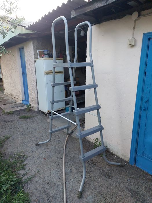 Бассейн 9,6*4,9м