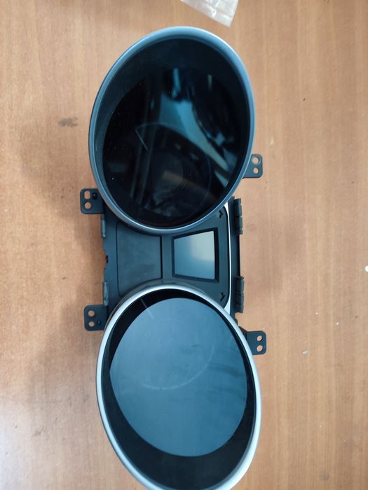 Ceas bord Hyundai ix35 model 2014 2.0 crdi